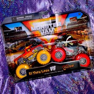 Monster Jam: 2023 El Toro Loco VS Pirates Curse